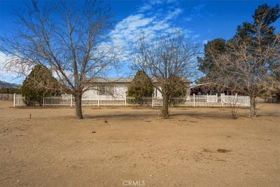 /international/us/13378-paramount-road-phelan-ca-110108566841/
