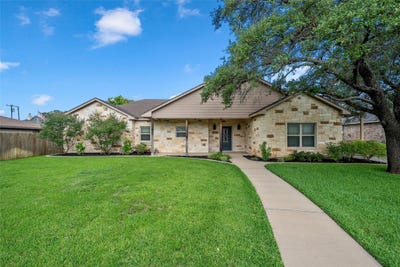 /international/us/1509-n-reagan-street-west-tx-110108748870/