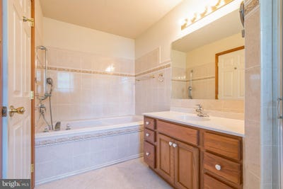 /international/us/2233-musterel-lane-vineland-nj-110101022893/?lang=fr