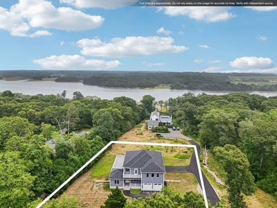 /international/us/920-drift-road-westport-ma-110109052676/