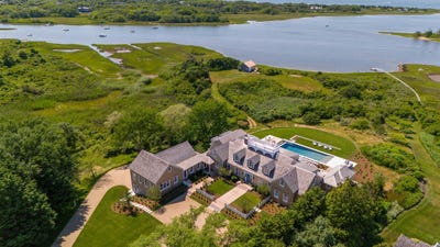 /international/us/256-polpis-road-nantucket-ma-110100198595/