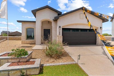 /international/us/1117-bronze-hill-avenue-santa-teresa-nm-110119961654/