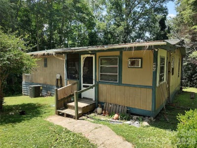 /international/us/440-hidden-view-road-hendersonville-nc-110109548645/