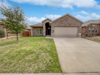 /international/us/2620-triangle-leaf-drive-fort-worth-tx-110108577290/
