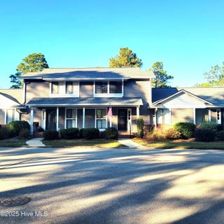 /international/us/925-morganton-road-pinehurst-nc-110103297578/