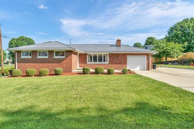 /international/us/122-fairview-new-martinsville-wv-110108766876/