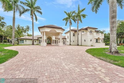 /international/us/3440-stallion-lane-weston-fl-110092472316/