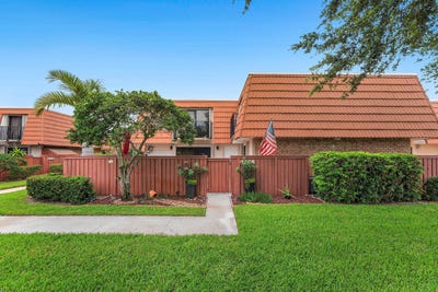 /international/us/2818-waterford-drive-n-deerfield-beach-fl-110108794147/