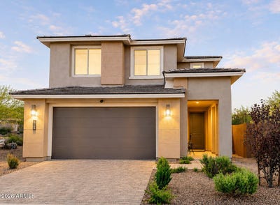 /international/us/2850-e-sands-drive-phoenix-az-110108551825/