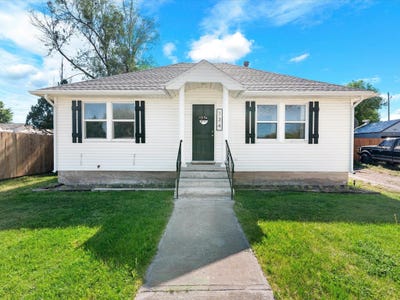 /international/us/134-s-2nd-st-e-downey-id-110108654033/