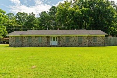 /international/us/955-clara-rd-waynesboro-ms-110108693717/