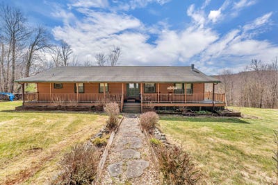 /international/us/178-pawacton-trail-delancy-ny-110107966263/