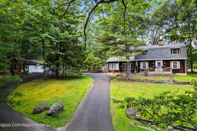 /international/us/4462-woodside-drive-east-stroudsburg-pa-110100948538/