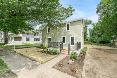 /international/us/109-michigan-avenue-hartford-mi-110109998862/