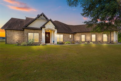 /international/us/215-deerfield-lake-circle-hallsville-tx-110102986622/