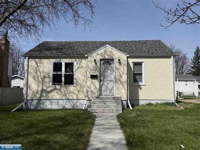 /international/us/3511-3rd-ave-w-hibbing-mn-110108296195/