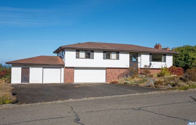 /international/us/1713-e-4th-port-angeles-wa-110110300300/