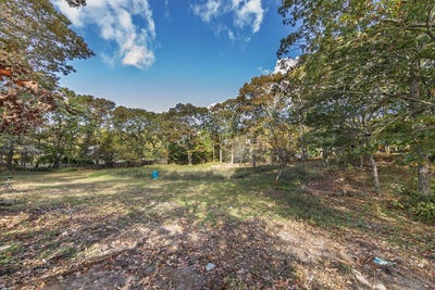 /international/us/20-bayview-avenue-east-hampton-ny-110103188530/