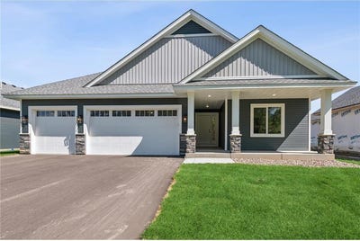 /international/us/6334-goodwin-lane-wyoming-mn-110108474452/