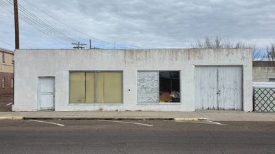 /international/us/208-pine-st-julesburg-co-110105794633/
