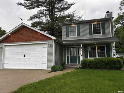 /international/us/209-s-lewis-street-blue-mound-il-110108151565/