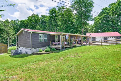 /international/us/7201-glade-creek-rd-sparta-tn-110109293391/