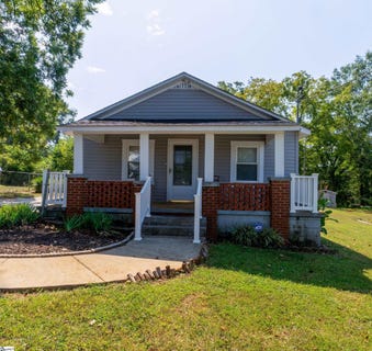 /international/us/301-lee-street-pickens-sc-110108199145/