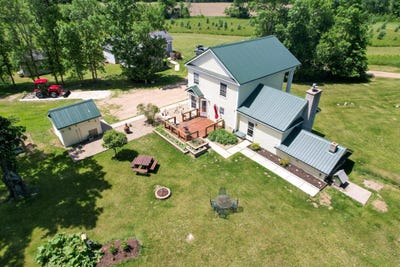 /international/us/57582-398th-street-new-york-mills-mn-110108859113/