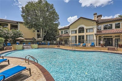 /international/us/3777-peachtree-road-ne-brookhaven-ga-110108577783/