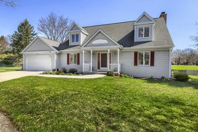 /international/us/245-old-forge-road-elgin-il-110107983520/