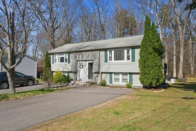 /international/us/22-derryfield-road-derry-nh-110108492193/