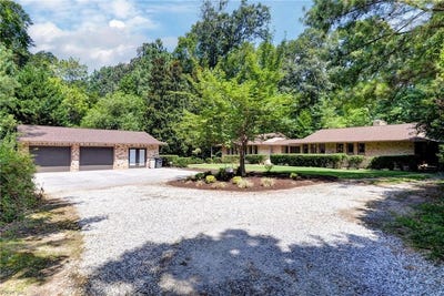 /international/us/107-meadow-rue-court-williamsburg-va-110101331928/?lang=fr