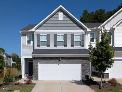 /international/us/3407-star-gazing-lane-durham-nc-110110342472/