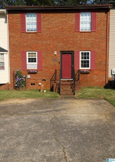 /international/us/5821-woodgate-circle-anniston-al-110108574151/