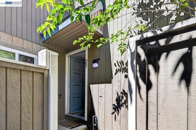 /international/us/3901-clayton-rd-concord-ca-110108617455/