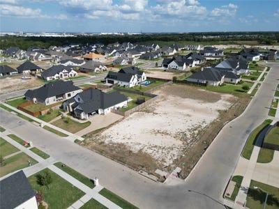 /international/us/13065-rainier-drive-woodway-tx-110110240855/