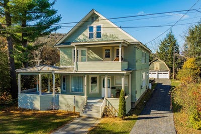 /international/us/2-emerson-terrace-randolph-vt-110103571811/