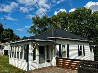 /international/us/3602-11th-avenue-vienna-wv-110101955570/