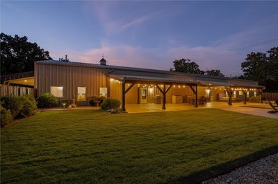 /international/us/13817-n-mount-olive-road-gravette-ar-110120550715/