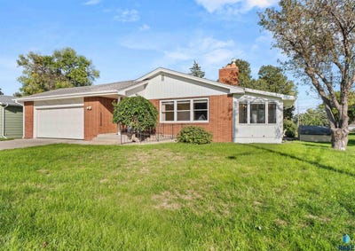 /international/us/3112-s-jefferson-ave-sioux-falls-sd-110120421083/