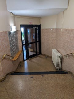 /international/us/2150-east-tremont-avenue-bronx-ny-110104118521/
