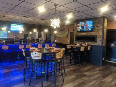 /international/us/331-cotuit-road-sandwich-ma-110101874617/