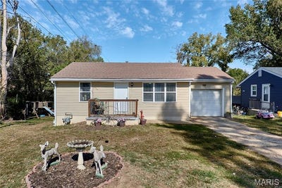 /international/us/535-cap-au-gris-street-troy-mo-110120739623/