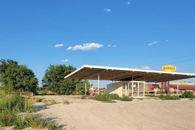 /international/us/1701-e-3rd-st-big-spring-tx-110108351309/