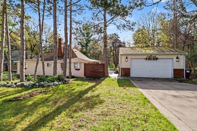 /international/us/732-n-22nd-avenue-mears-mi-110107285672/