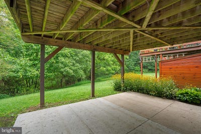 /international/us/72-cherrywood-court-cockeysville-md-110101428362/