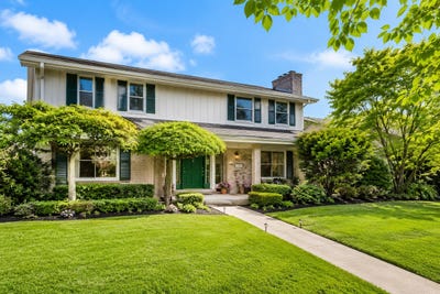 /international/us/3212-burr-oaks-drive-joliet-il-110107736202/