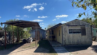 /international/us/705-s-5th-street-hidalgo-tx-110107747382/