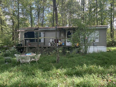 /international/us/121-lee-lane-murphysboro-il-110107156575/