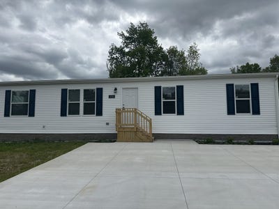 /international/us/3791-shoreham-street-jackson-mi-110120029714/